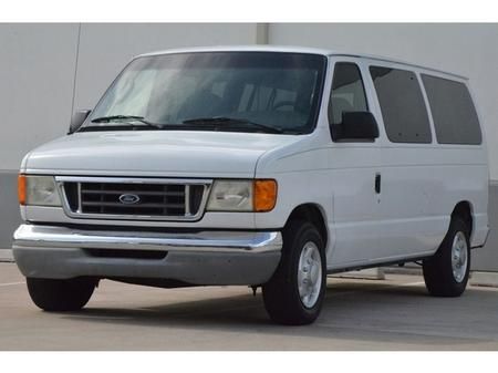 2005 Ford Econoline Wagon 1500 SLT 4X4