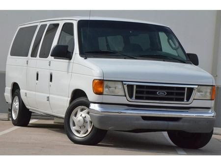 2005 Ford Econoline Wagon 1500 SLT 4X4