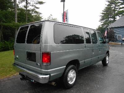 2006 Ford Econoline Wagon 2dr Cpe V6 Manual GT