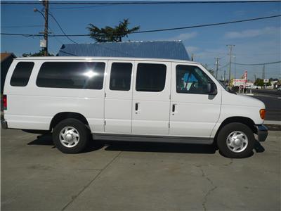 2006 Ford Econoline Wagon SLE Duramax 4X4