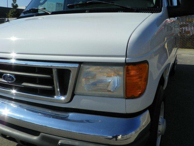 2006 Ford Econoline Wagon Ml350 RWD