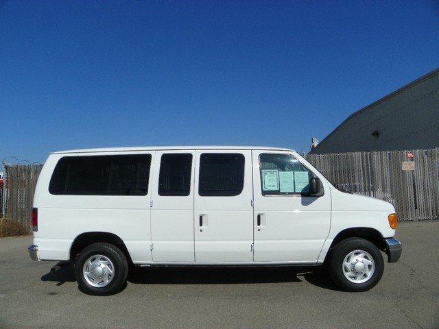 2006 Ford Econoline Wagon Ml350 RWD