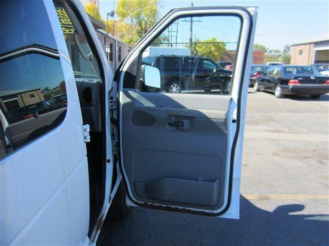 2006 Ford Econoline Wagon Unknown