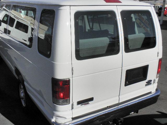 2007 Ford Econoline Wagon Unknown