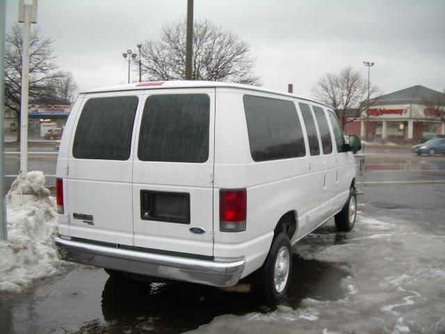 2007 Ford Econoline Wagon Base