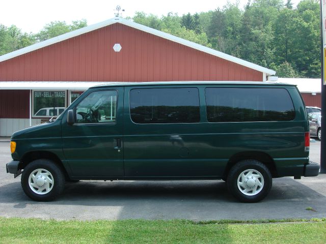 2007 Ford Econoline Wagon 2dr Cpe V6 Manual GT