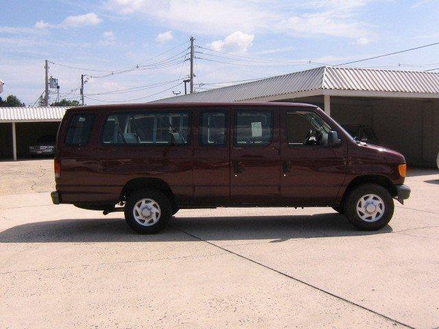 2007 Ford Econoline Wagon ESi