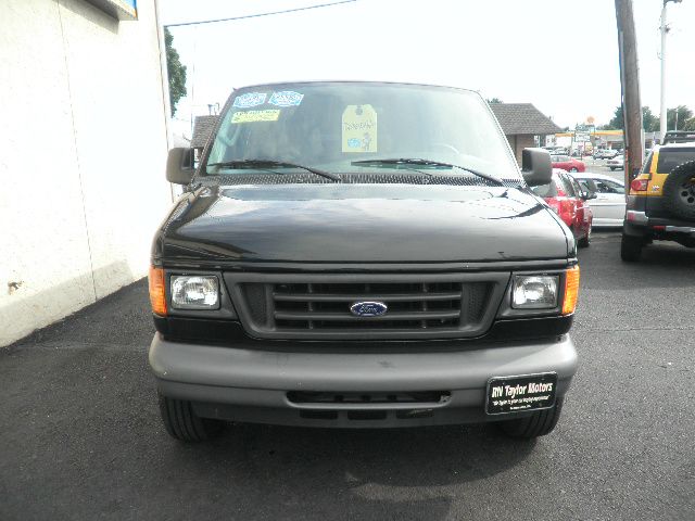 2007 Ford Econoline Wagon 2dr Cpe V6 Manual GT