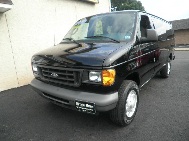 2007 Ford Econoline Wagon 2dr Cpe V6 Manual GT