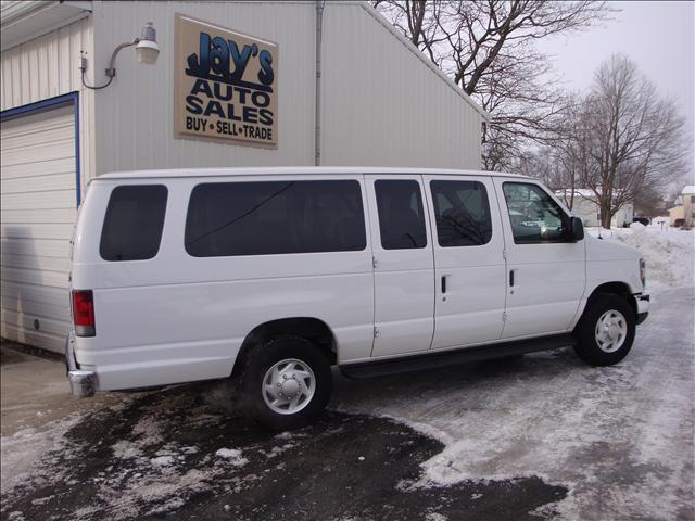 2008 Ford Econoline Wagon Base