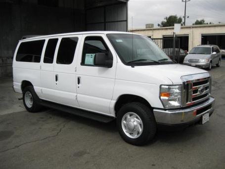 2008 Ford Econoline Wagon Sport 4WD