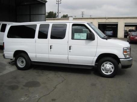 2008 Ford Econoline Wagon Sport 4WD