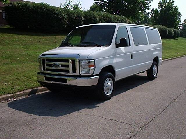 2008 Ford Econoline Wagon Base