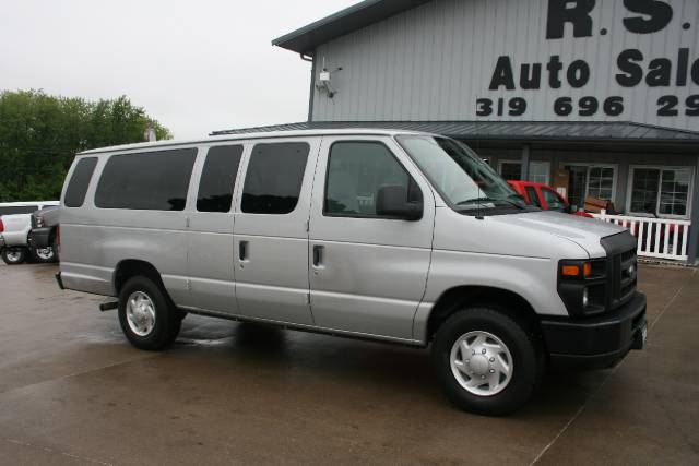 2008 Ford Econoline Wagon Base