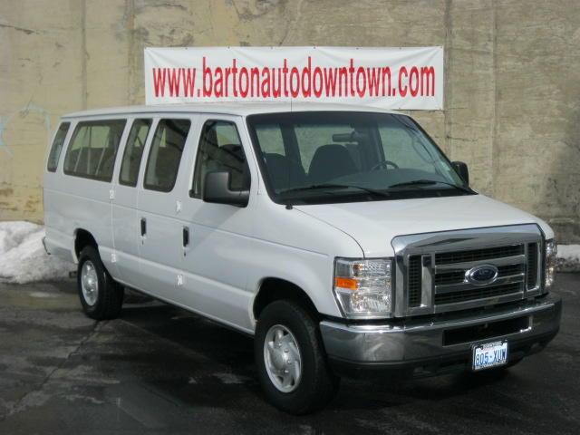 2008 Ford Econoline Wagon GT Deluxe Bullitt