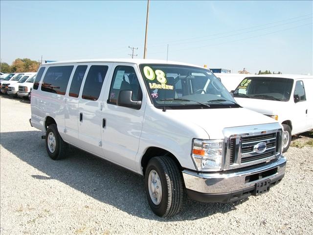 2008 Ford Econoline Wagon SRW