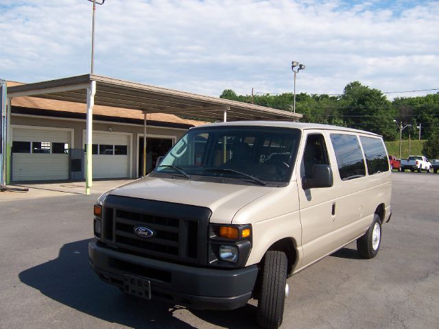 2009 Ford Econoline Wagon Navigation W/premium Pk.plus