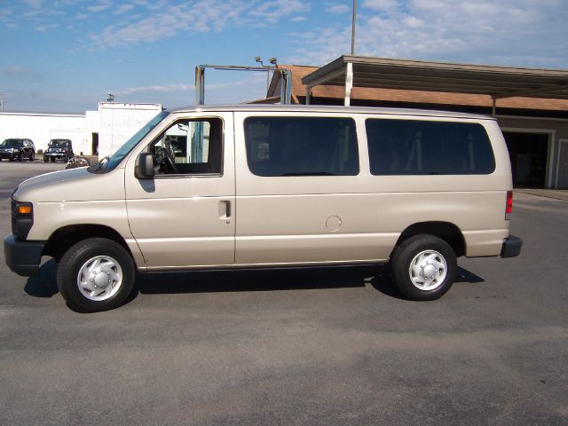 2009 Ford Econoline Wagon Navigation W/premium Pk.plus