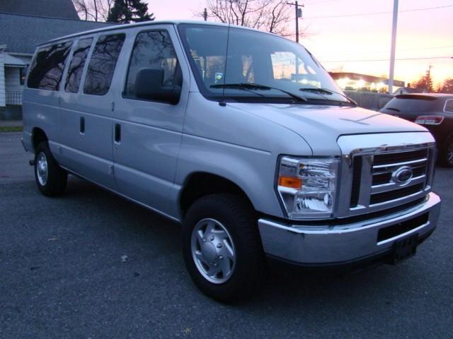 2010 Ford Econoline Wagon Unknown