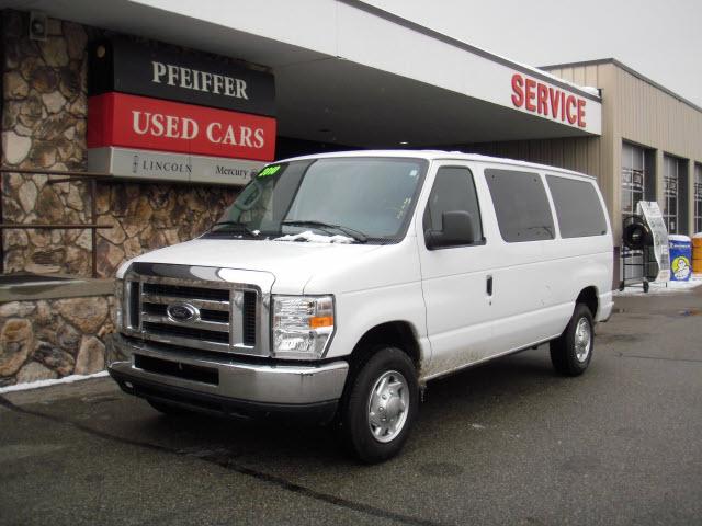 2010 Ford Econoline Wagon CPE