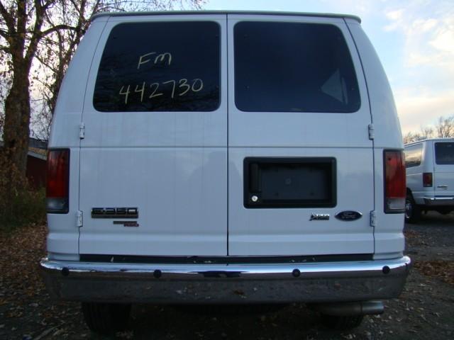 2010 Ford Econoline Wagon ESi