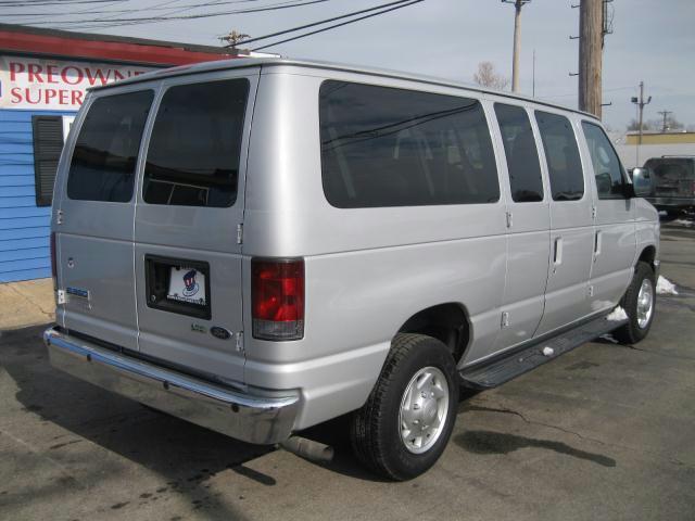 2010 Ford Econoline Wagon Unknown