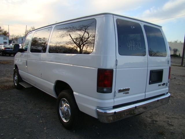 2010 Ford Econoline Wagon ESi