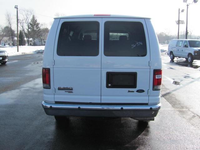 2010 Ford Econoline Wagon Unknown