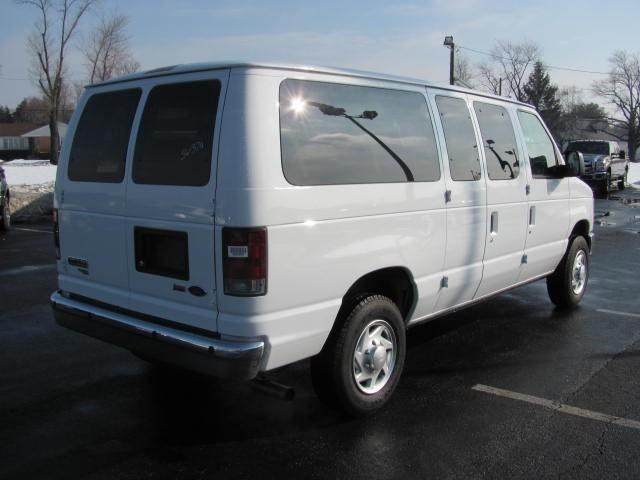 2010 Ford Econoline Wagon Unknown