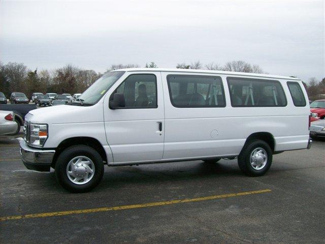 2010 Ford Econoline Wagon CPE