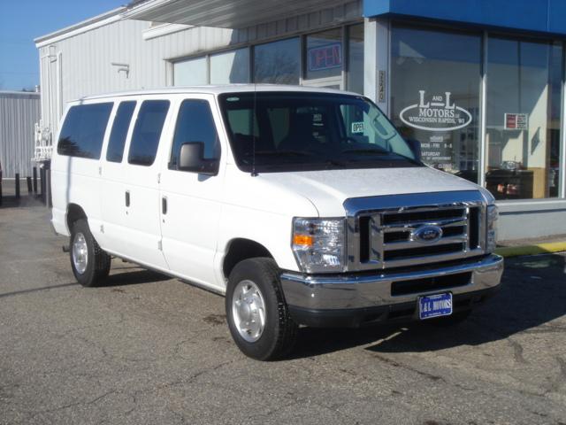 2010 Ford Econoline Wagon ESi