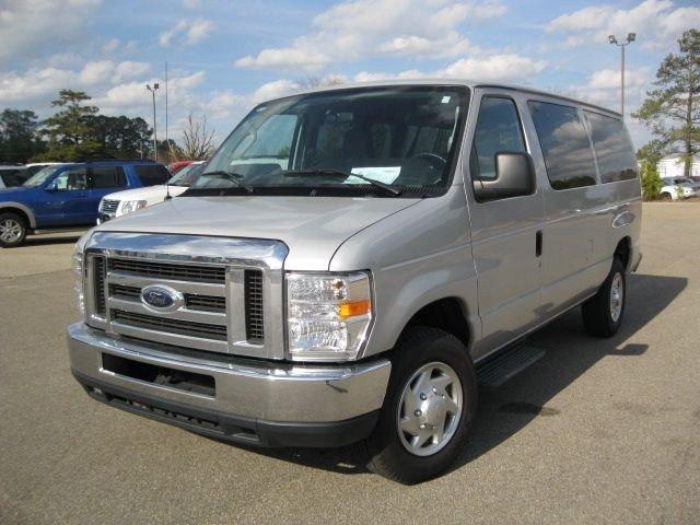 2010 Ford Econoline Wagon ESi