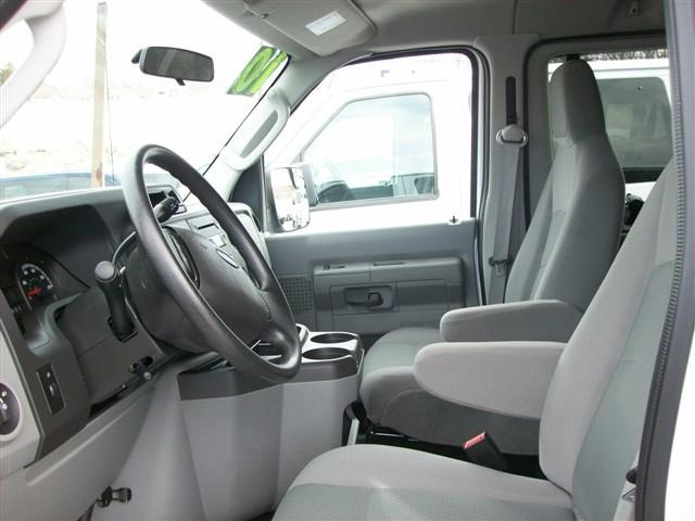 2010 Ford Econoline Wagon SLE Duramax 4X4