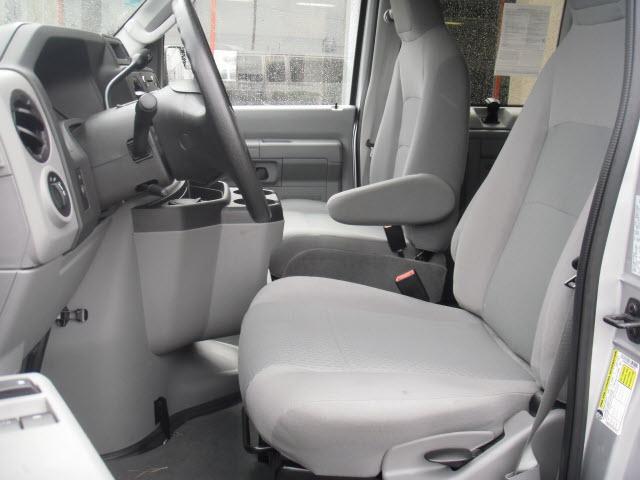 2010 Ford Econoline Wagon CPE