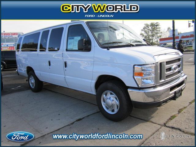 2011 Ford Econoline Wagon CPE