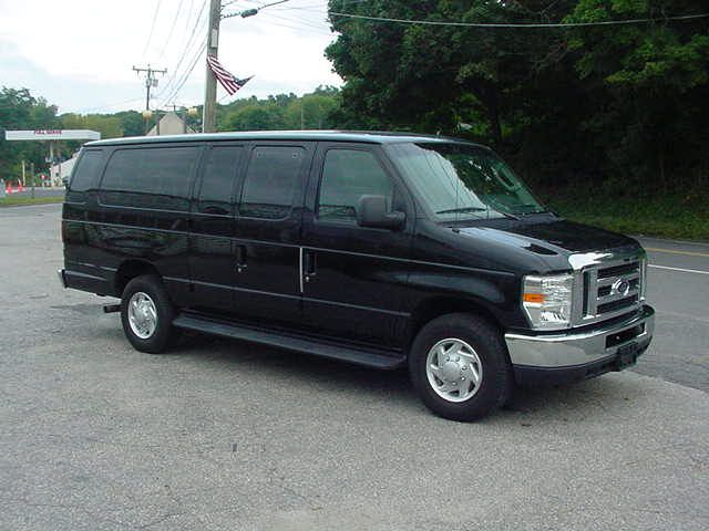 2011 Ford Econoline Wagon Z71, 4X4, LS, XCAB