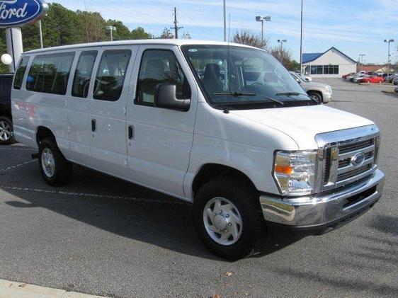 2011 Ford Econoline Wagon ESi