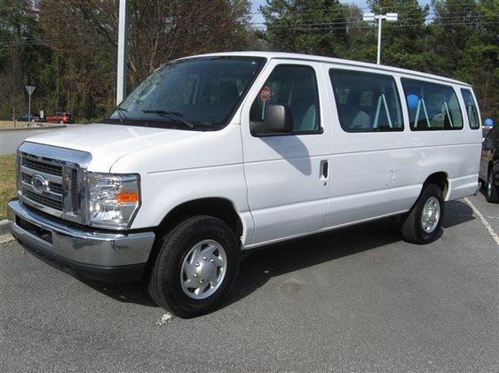 2011 Ford Econoline Wagon ESi