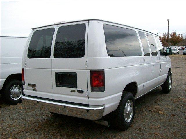 2011 Ford Econoline Wagon Extendedlt