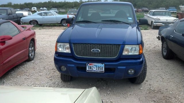 2003 Ford Edge S V6 2WD