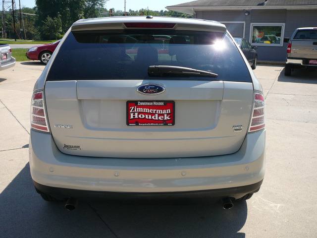 2007 Ford Edge 4 DOOR