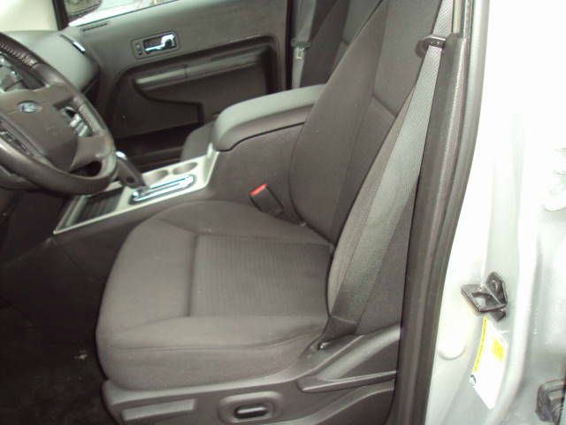 2010 Ford Edge Xe-v6