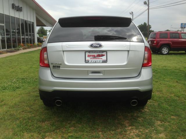 2011 Ford Edge SE