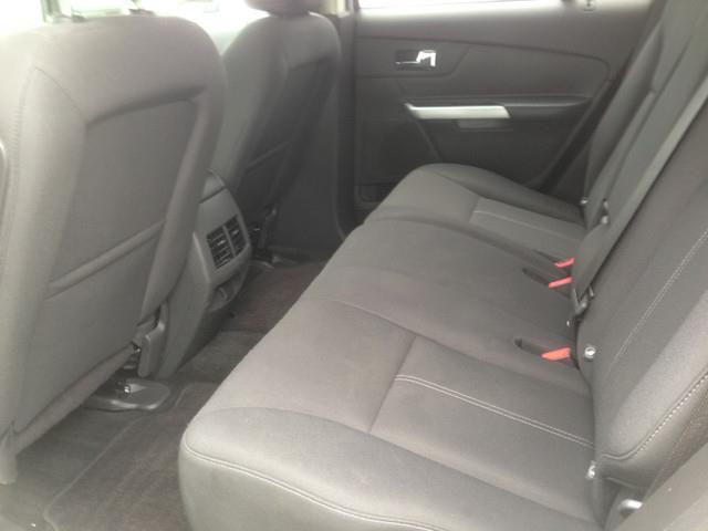 2011 Ford Edge SE