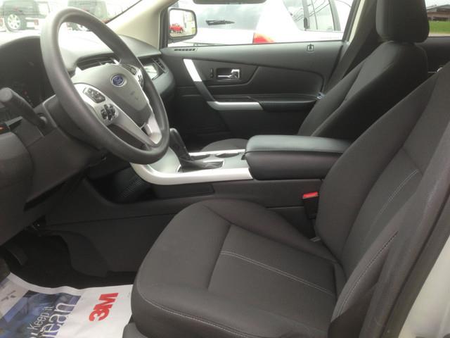 2011 Ford Edge SE