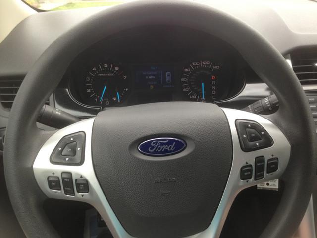 2011 Ford Edge SE