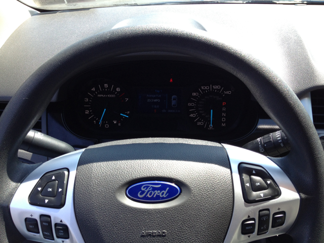 2012 Ford Edge SE