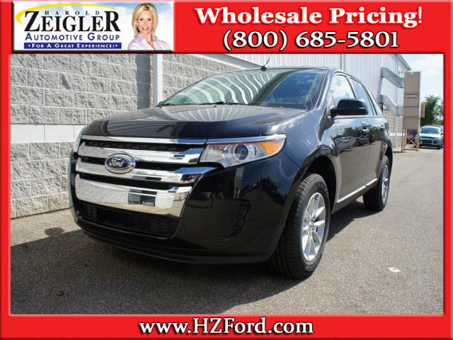 2013 Ford Edge SE