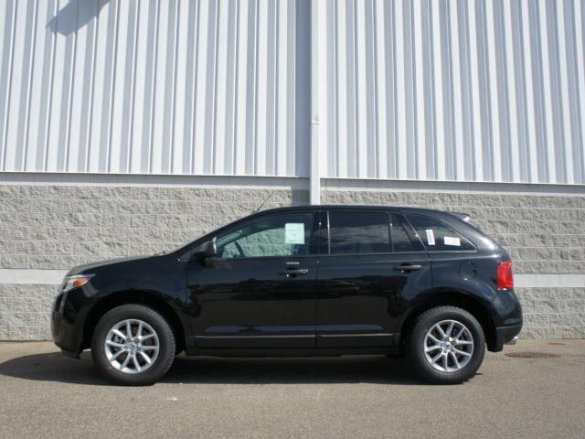 2013 Ford Edge SE