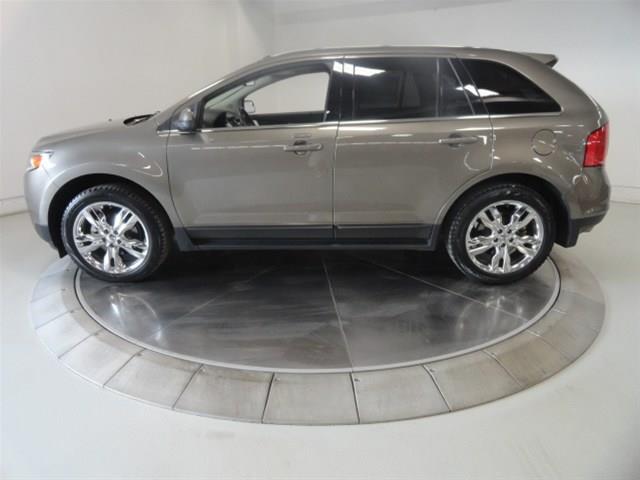 2013 Ford Edge SLT 25